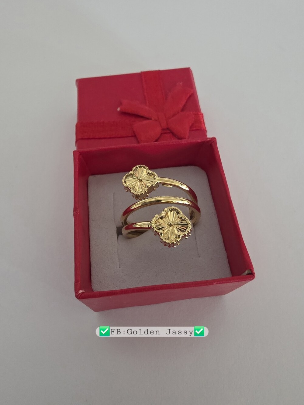 18K Real Gold Spiral Clover Ring 6